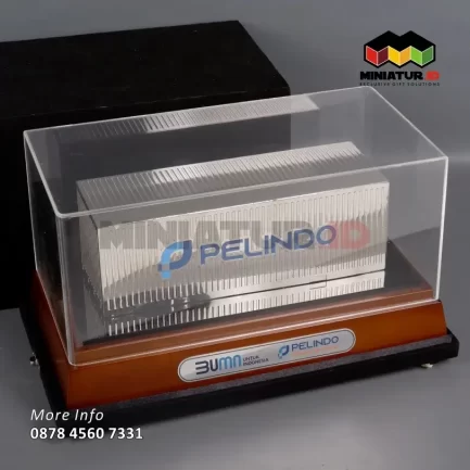 Box Miniatur Kontainer Pelindo Terminal Petikemas