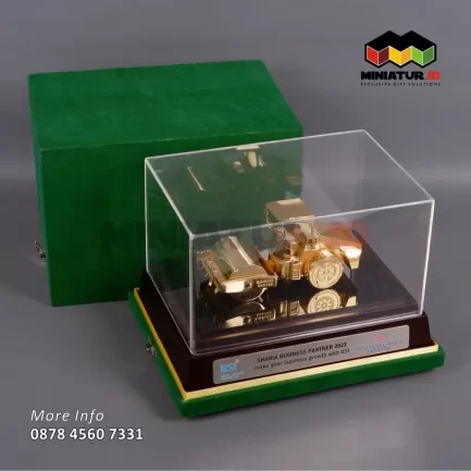 Box Miniatur Alat Berat Road Roller