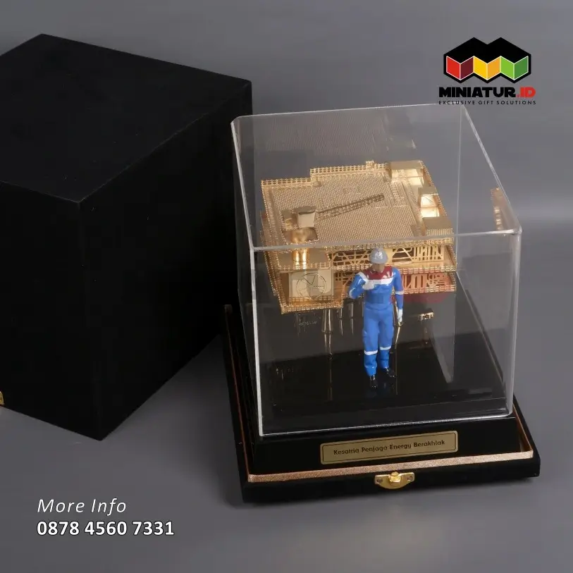 Box MTG34 Miniatur Rig Offshore & Figure